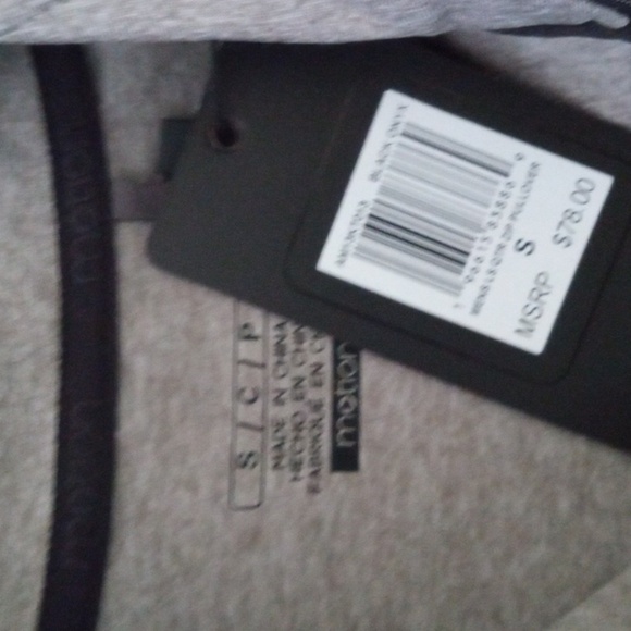 MOTION ATHLEISURE GRAY BLACK QUARTER ZIP LONG SLEEVE PULLOVER SIZE SMALL NWT - Picture 6 of 7